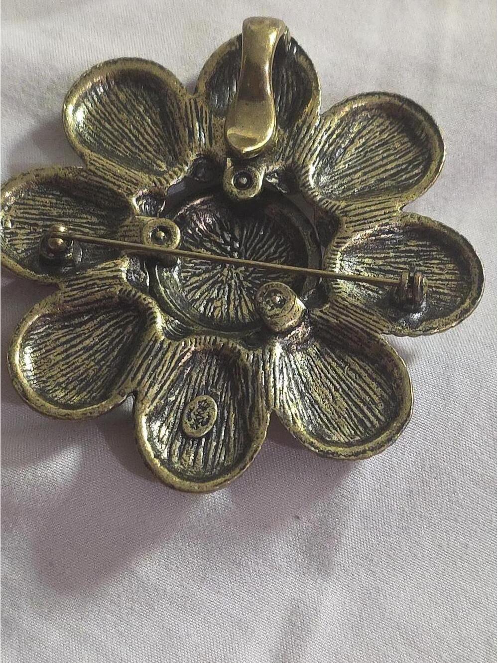Premier Designs Brooch - Picture 4 of 6